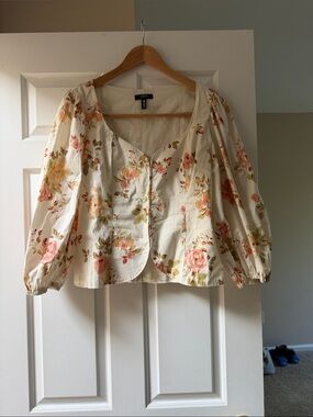 Aqua Cream Floral Puff-Sleeve Button-Front Blouse